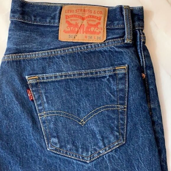 Levi’s 501 XX Vintage button fly jeans - Picture 2 of 11